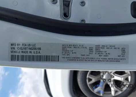 2022 Jeep Wagoneer Series Ii 4X4 from USA, damaged, VIN 1C4SJVBT1NS205199